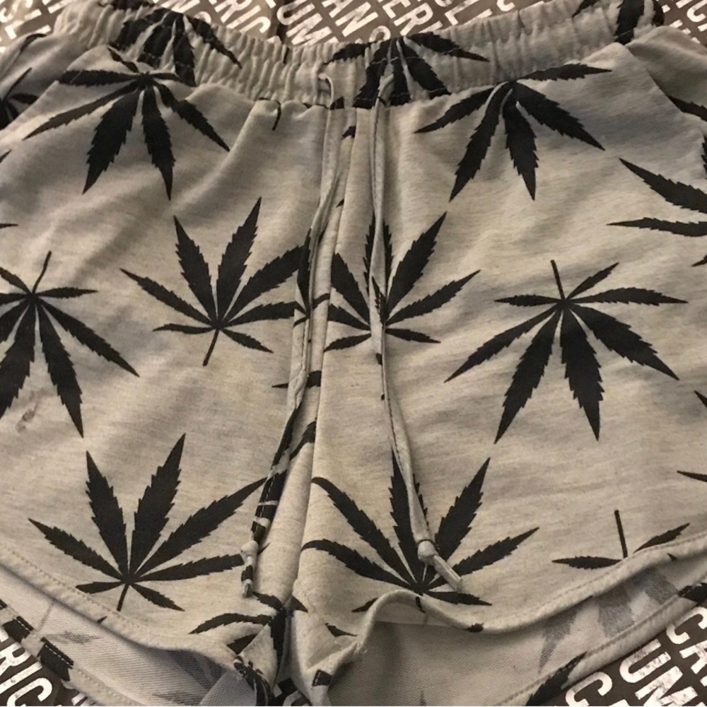 Stretchy shorts